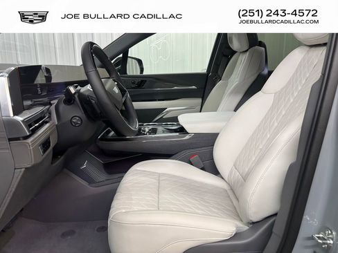 New 2026 Cadillac Escalade IQL Luxury image 6