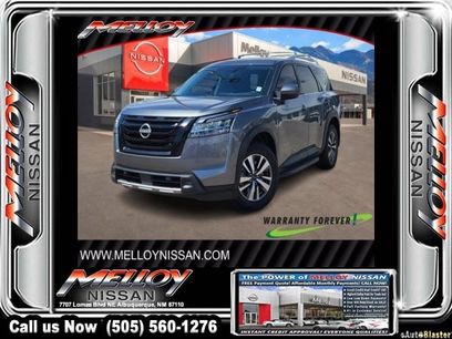 Used 2023 Nissan Pathfinder SL w/ Black Appearance Package
