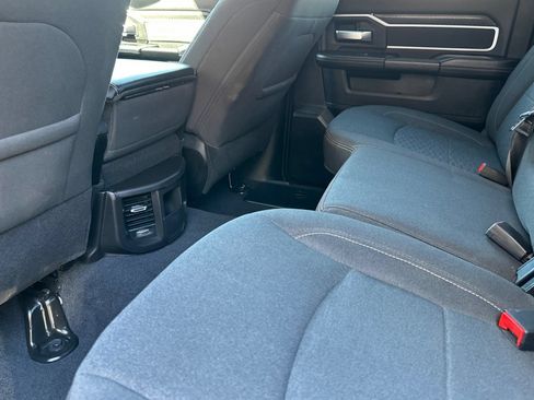 Used 2025 RAM 2500 Big Horn AWD/4WD image 12
