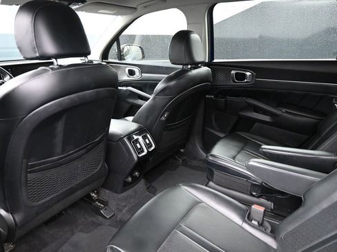 Used 2021 Kia Sorento SX AWD/4WD image 26