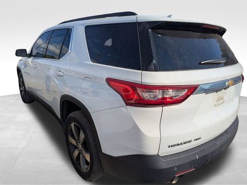Used 2019 Chevrolet Traverse LT w/ LT Premium Package image 8