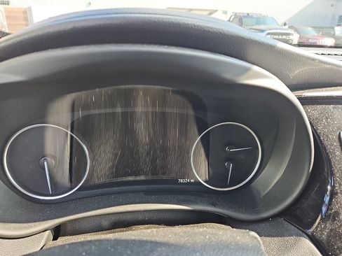 Used 2016 Buick Envision Premium AWD/4WD image 9
