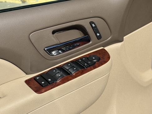 Used 2013 GMC Yukon XL SLT w/ Texas Edition image 21