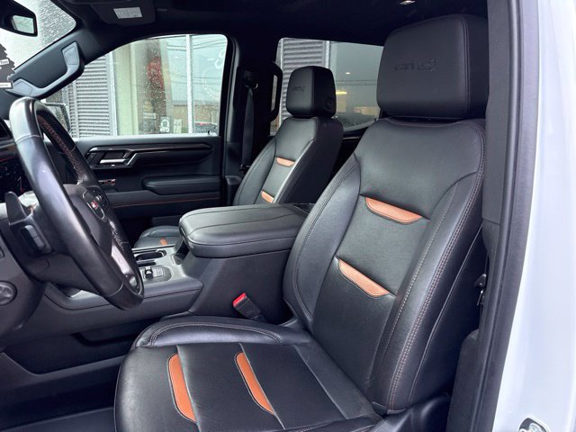 Used 2024 GMC Sierra 1500 AT4 w/ AT4 Preferred Package AWD/4WD image 11