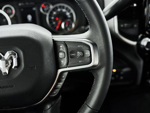Used 2025 RAM 2500 Big Horn AWD/4WD image 21