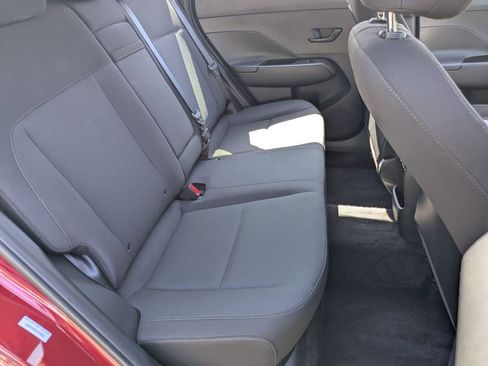 Used 2025 Hyundai Kona SEL FWD image 28
