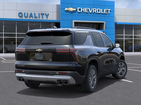New 2026 Chevrolet Traverse LT w/ Driver Confidence Package FWD image 28