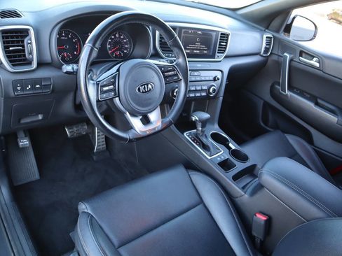 Used 2020 Kia Sportage S image 23