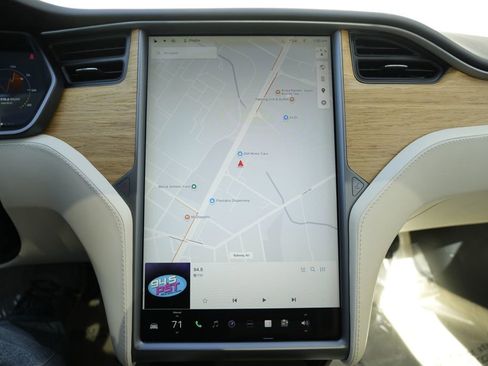 Used 2018 Tesla Model S 100D image 47