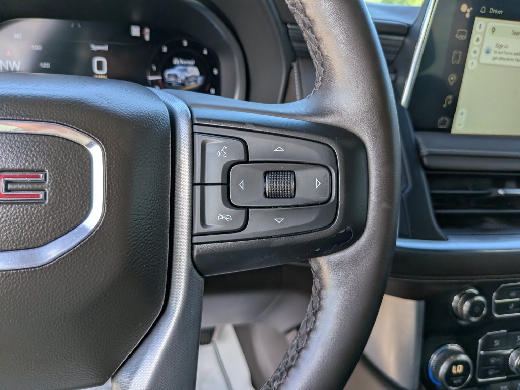 Used 2023 GMC Yukon SLT w/ SLT Premium Package RWD image 35