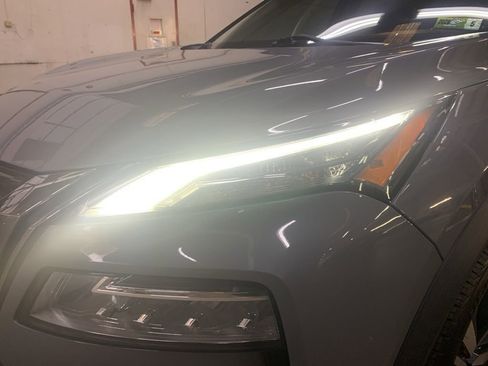 Used 2021 Nissan Rogue SL image 29