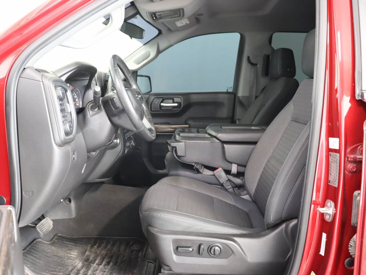 Used 2019 Chevrolet Silverado 1500 RST w/ All-Star Edition AWD/4WD image 8