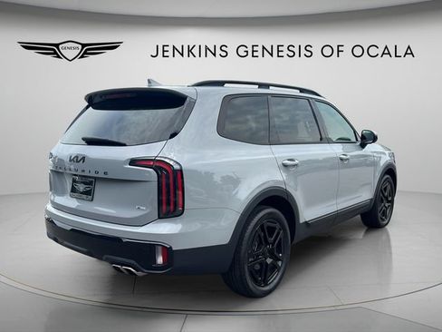 Used 2025 Kia Telluride SX Prestige X-Line AWD/4WD image 4