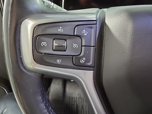 Used 2024 Chevrolet Silverado 1500 LT AWD/4WD image 34
