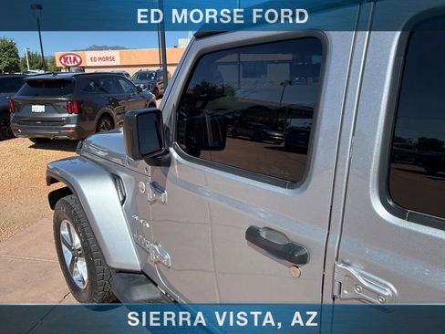Used 2020 Jeep Wrangler Unlimited Sahara AWD/4WD image 23