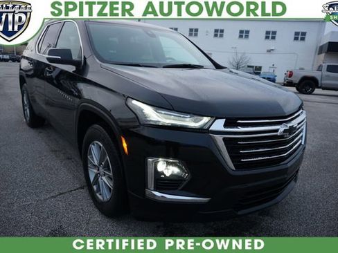 Used 2023 Chevrolet Traverse LT image 1