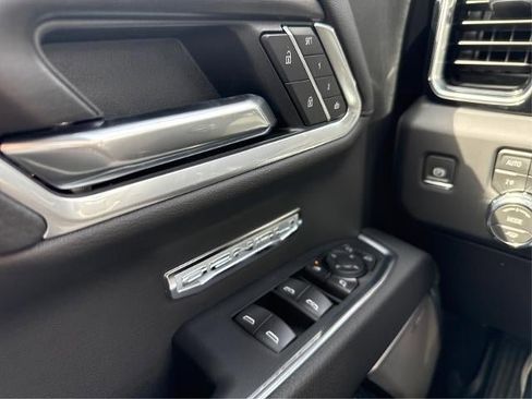 New 2026 GMC Sierra 1500 Denali AWD/4WD image 16