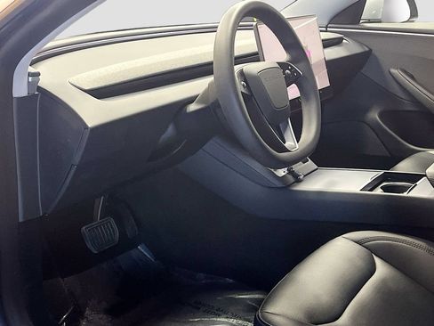 Used 2025 Tesla Model 3 Long Range RWD image 9