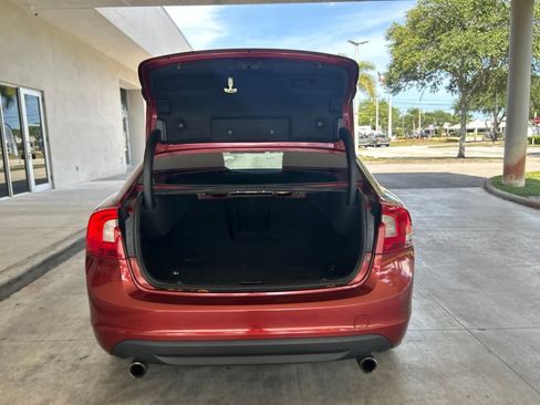 Used 2013 Volvo S60 T5 FWD image 29