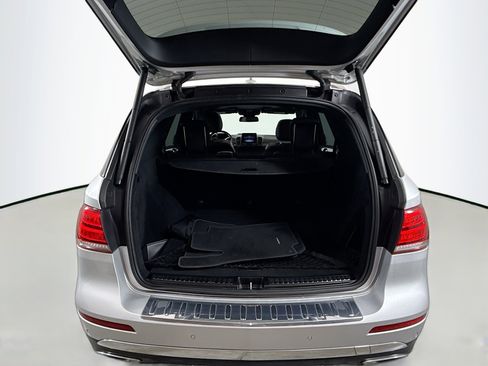 Used 2018 Mercedes-Benz GLE 350 4MATIC image 25