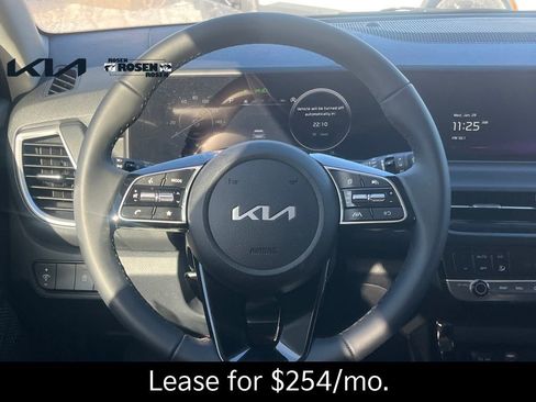 New 2026 Kia Seltos EX image 22