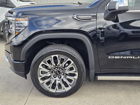 Used 2025 GMC Sierra 1500 Denali Ultimate AWD/4WD image 10