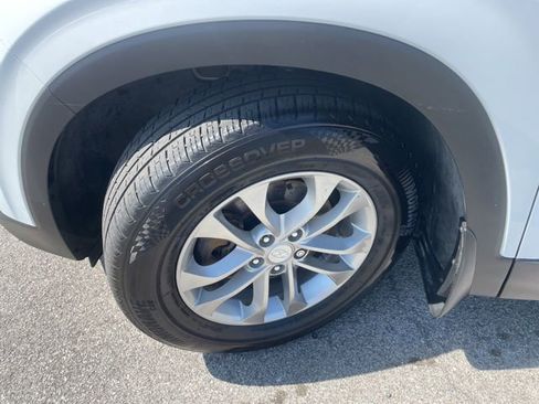 Used 2020 Hyundai Santa Fe SEL image 14