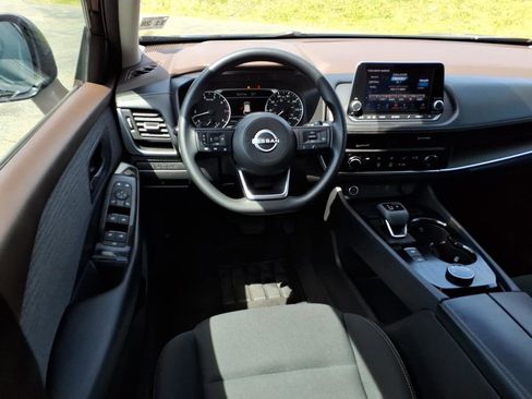 Certified 2023 Nissan Rogue S AWD/4WD image 10