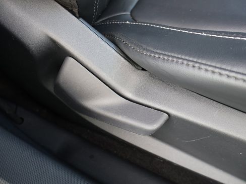 Used 2022 Ford Mustang Mach-E Select image 51