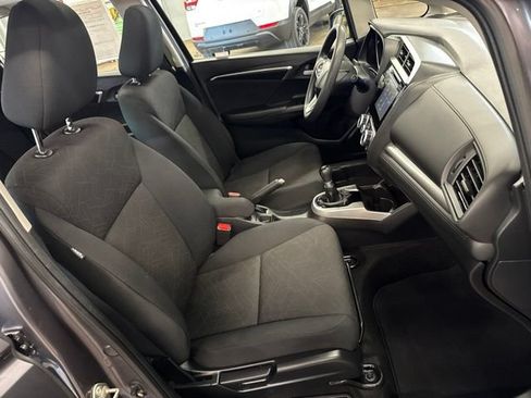Used 2017 Honda Fit EX image 27