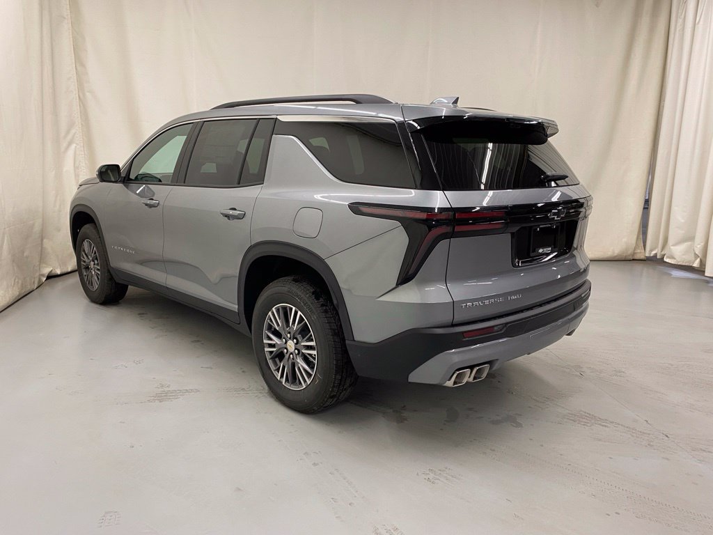 New 2027 Chevrolet Traverse LT w/ Driver Confidence Package AWD/4WD image 5