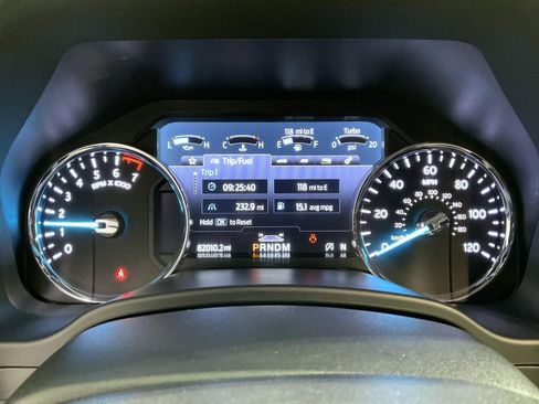 Used 2021 Ford Expedition Limited image 12