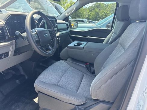 Used 2021 Ford F150 XL w/ Equipment Group 101A High RWD image 3