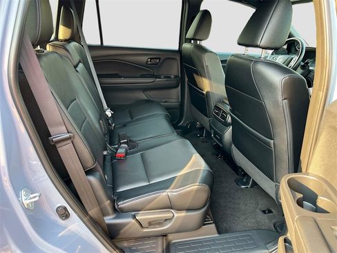 Used 2024 Honda Passport EX-L image 27