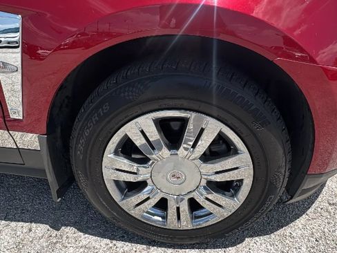 Used 2011 Cadillac SRX Luxury FWD image 31