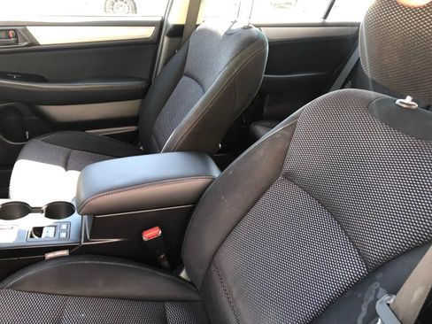 Used 2016 Subaru Outback 2.5i AWD/4WD image 13