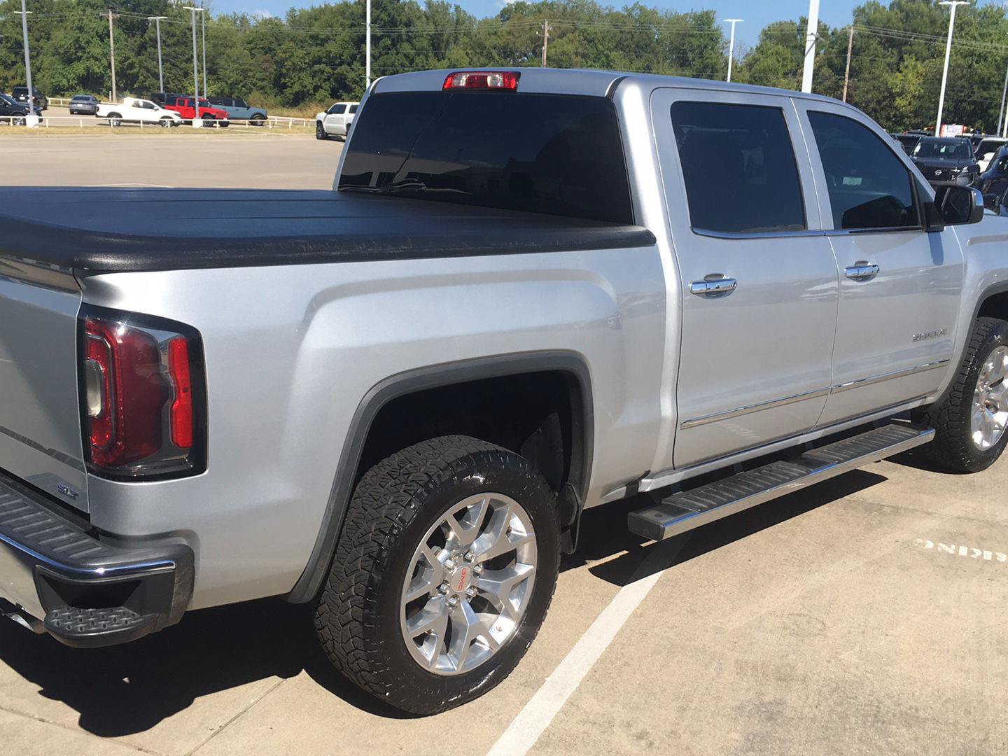 Used 2018 GMC Sierra 1500 SLT w/ SLT Premium Package RWD image 17