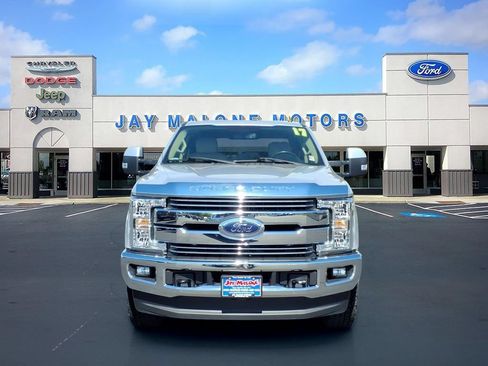Certified 2017 Ford F250 Lariat w/ Lariat Value Package AWD/4WD image 8