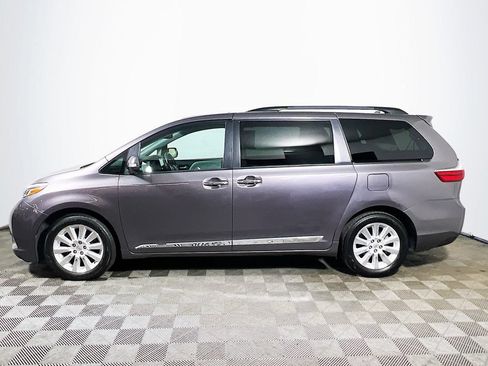 Used 2015 Toyota Sienna Limited Premium AWD/4WD image 5