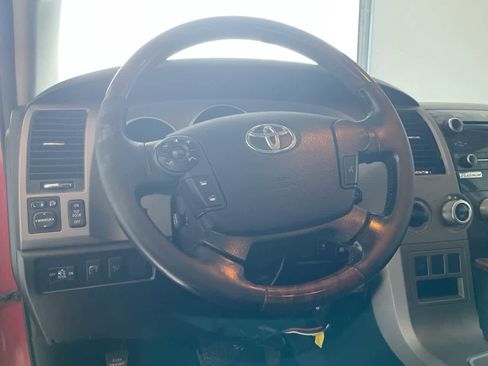 Used 2013 Toyota Tundra Platinum image 14