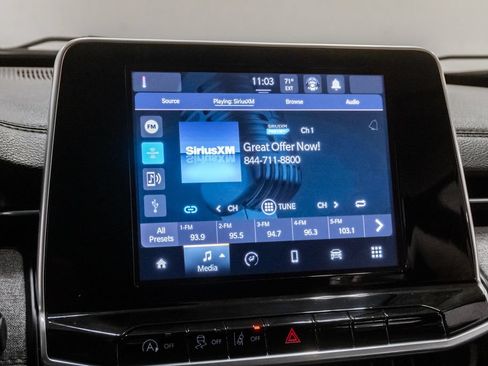 Used 2022 Jeep Compass Latitude FWD image 17