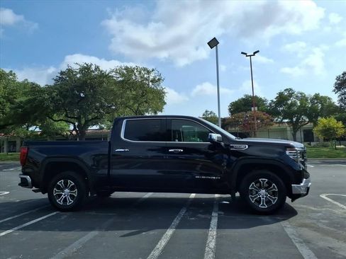 Used 2026 GMC Sierra 1500 SLT RWD image 3