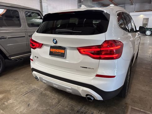 Used 2019 BMW X3 sDrive30i w/ Driving Assistance Package RWD image 9
