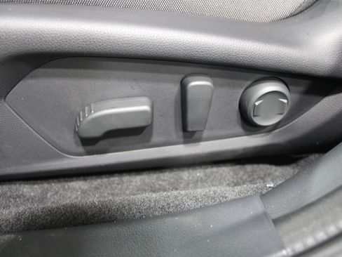 New 2026 Subaru Crosstrek 2.5i Premium image 4