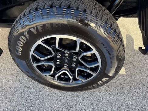 Used 2022 Ford F150 XLT w/ Equipment Group 302A High image 11