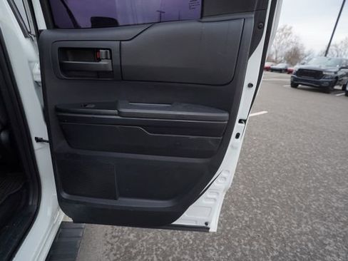 Used 2014 Toyota Tundra SR image 21