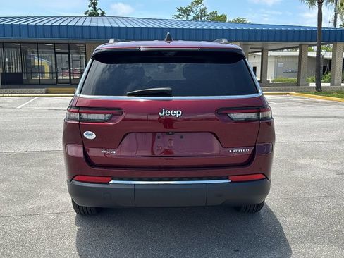 Used 2023 Jeep Grand Cherokee L Limited w/ Luxury Tech Group II AWD/4WD image 4