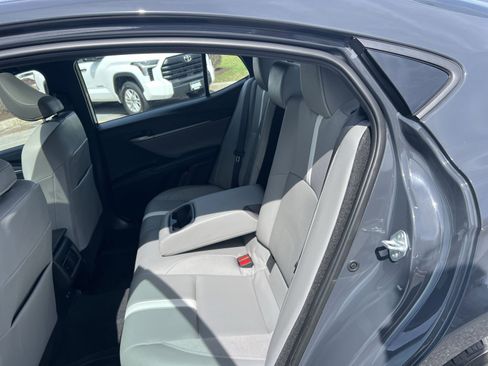Used 2025 Toyota Camry SE w/ Multimedia Upgrade Package image 24
