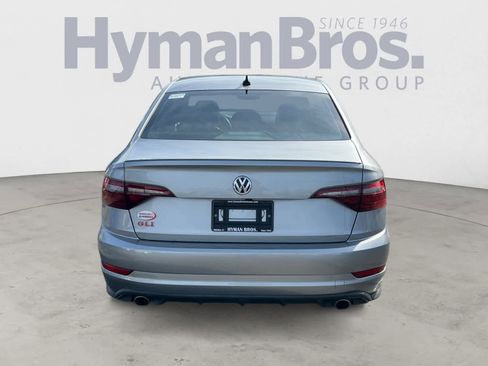 Used 2021 Volkswagen Jetta GLI Autobahn image 4