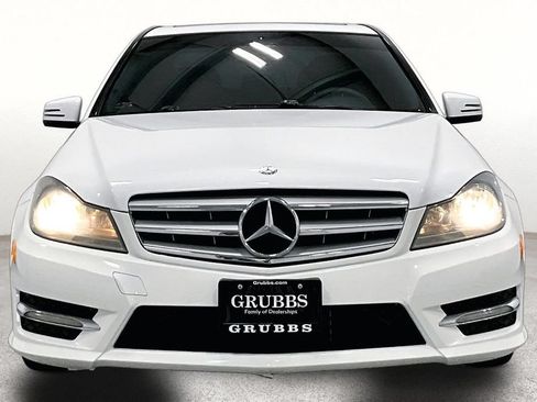 Used 2013 Mercedes-Benz C 300 4MATIC Sedan image 3